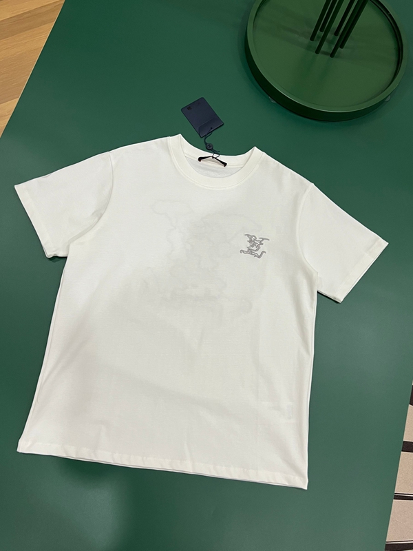 ブランドTシャツ側面デザイン